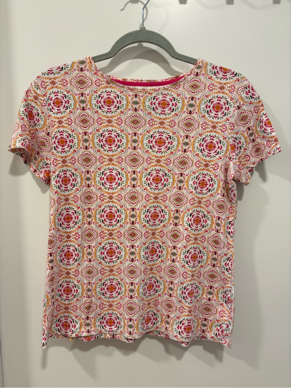 croft & barrow Pink Floral Patterned Short Sleeve Tee - Size Small 100% Cotton
